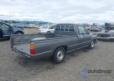 1986 Toyota Pickup 1/2 Ton Rn55 Dlx from USA, damaged, VIN JT4RN55D1G0214586